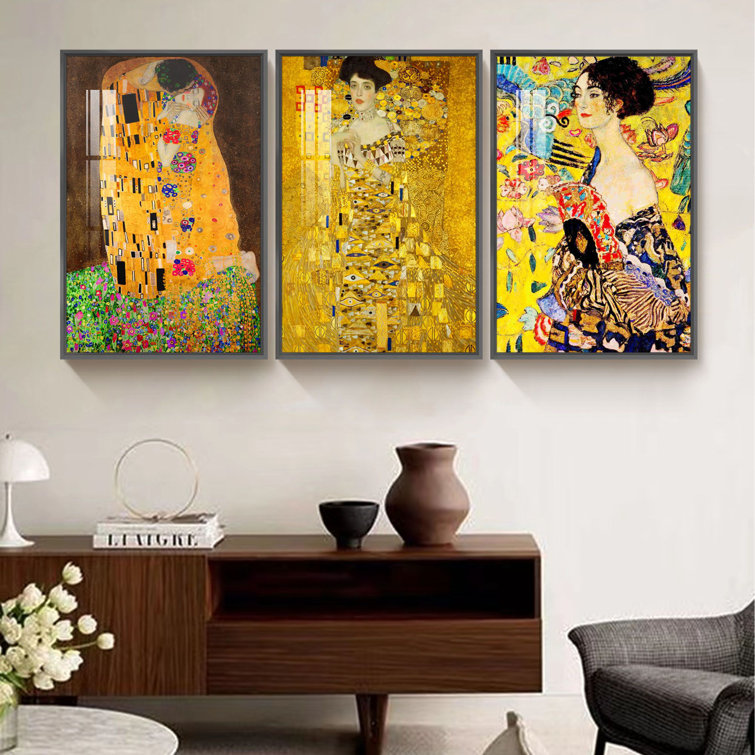 Bungalow Rose The Kiss, Lady With Fan And Portrait Of Adele Bloch Bauer